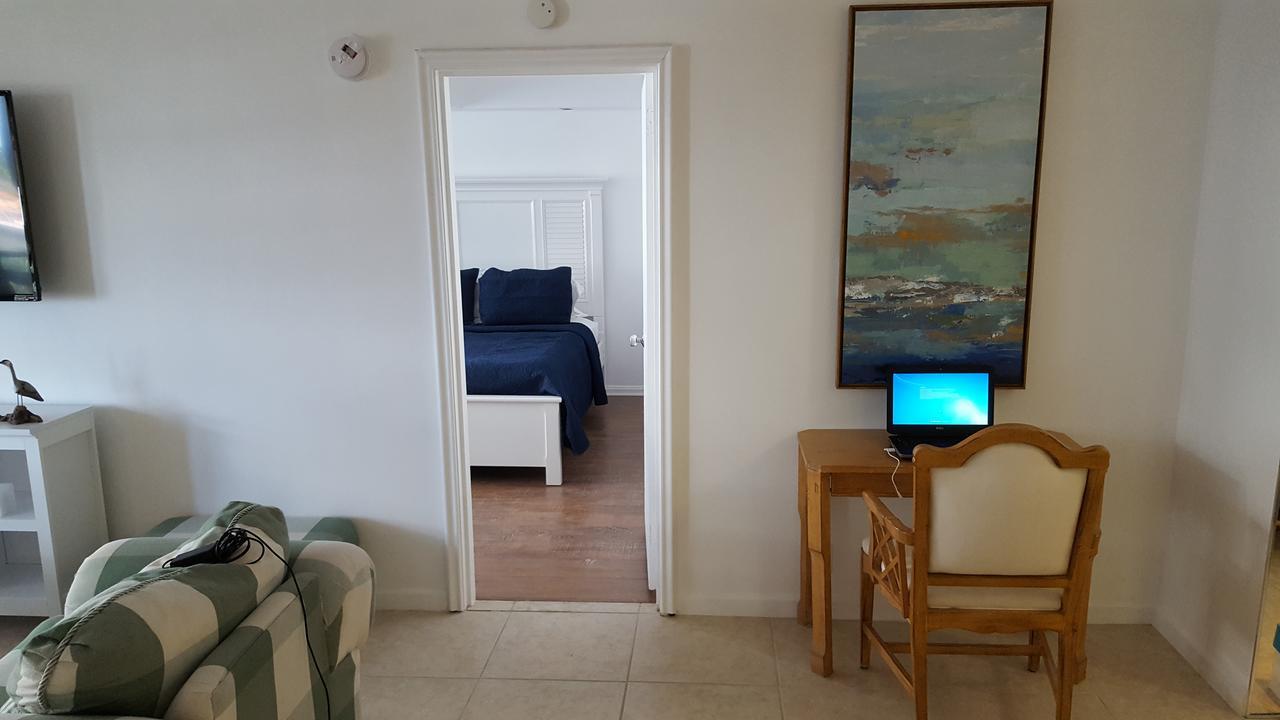 2 Bedroom 2 Bath Beachfront Condo On Miami Beach Millionaire Row מראה חיצוני תמונה