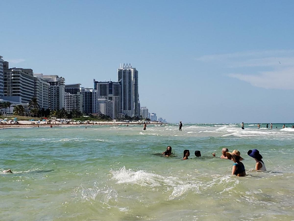 2 Bedroom 2 Bath Beachfront Condo On Miami Beach Millionaire Row מראה חיצוני תמונה