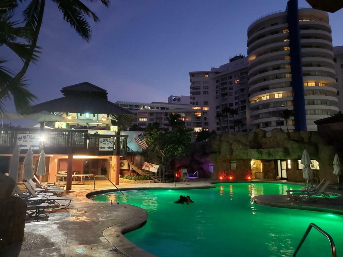 2 Bedroom 2 Bath Beachfront Condo On Miami Beach Millionaire Row מראה חיצוני תמונה