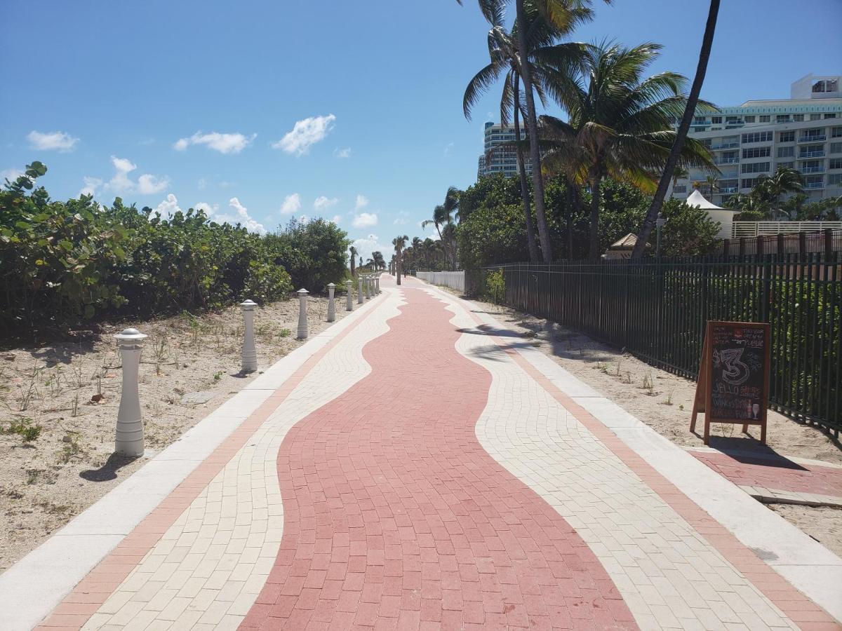 2 Bedroom 2 Bath Beachfront Condo On Miami Beach Millionaire Row מראה חיצוני תמונה